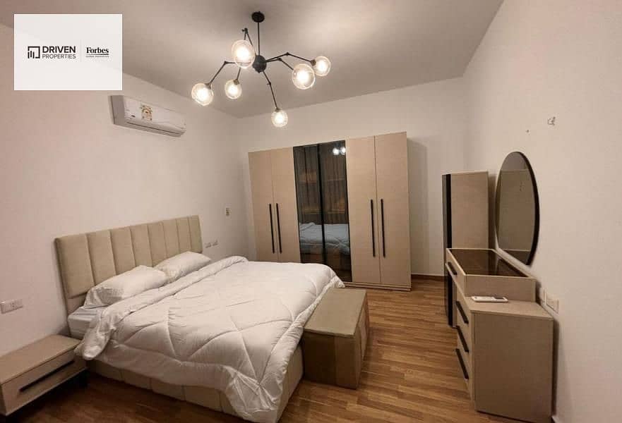 8 d77c1589-d763-4757-9848-471769ad60a2. jpg