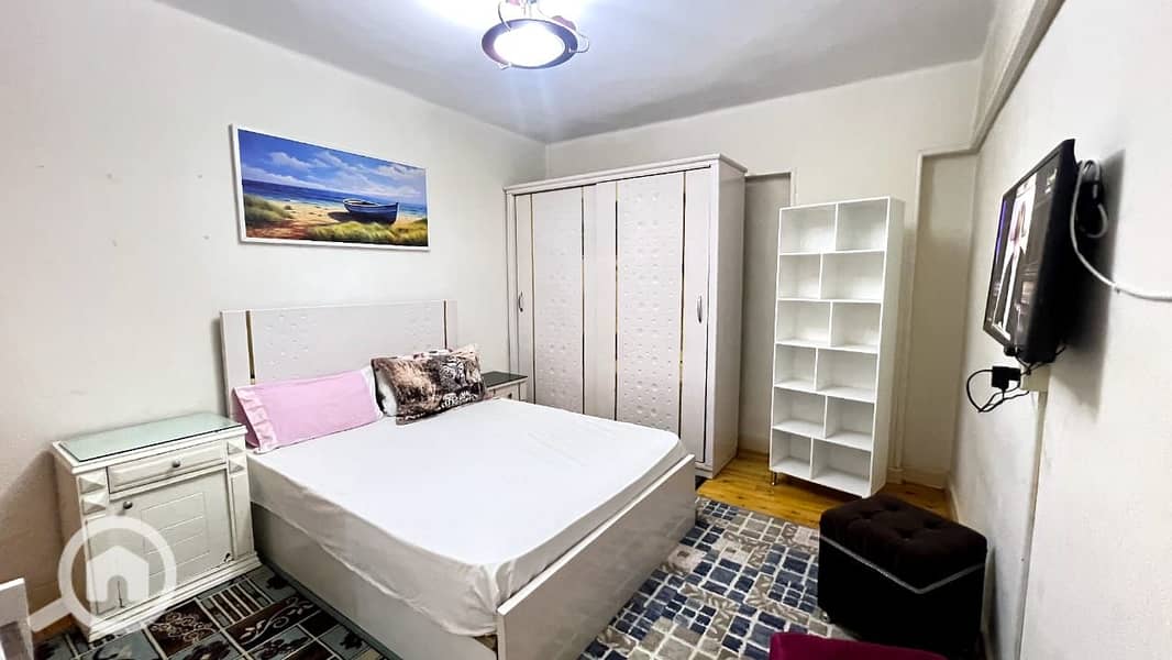 13 cb283bb1-a000-415a-856c-4fa99de1c8a7. jpg