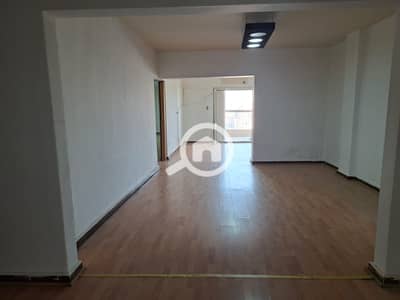 شقة 3 غرف نوم للايجار في مصر الجديدة، القاهرة - WhatsApp Image 2026-01-13 at 6.44. 55 PM. jpeg