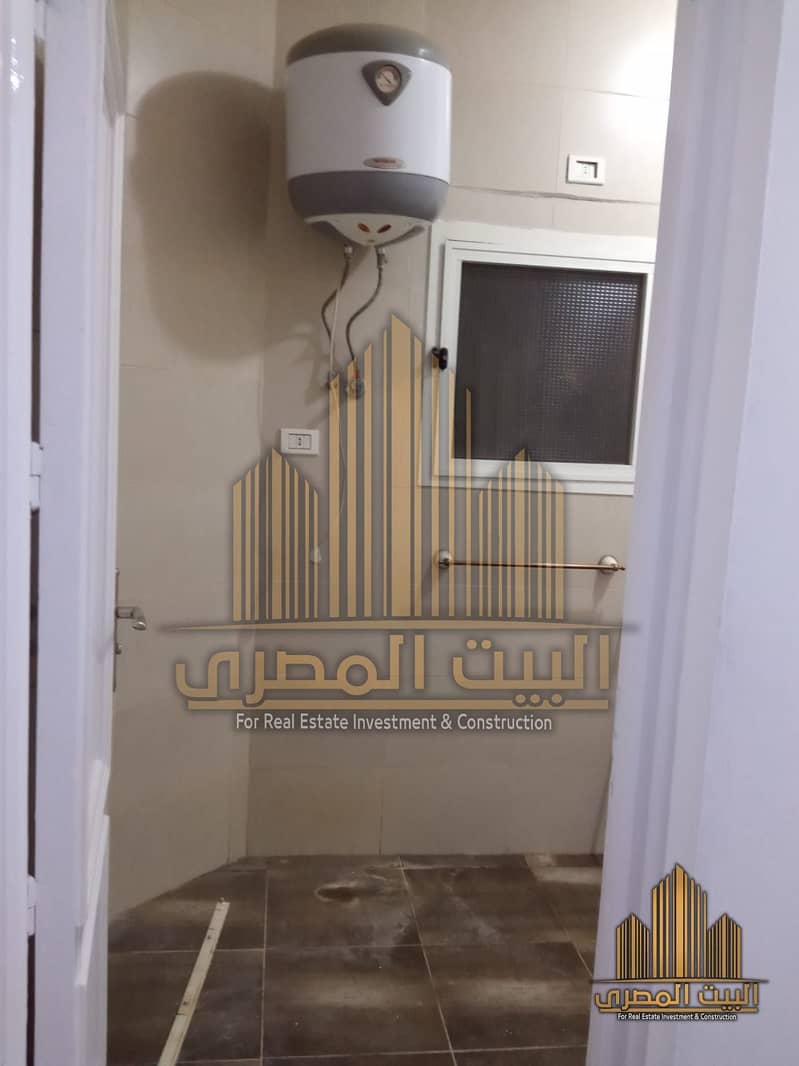 10 6e15f31e-d64e-4038-a504-eef5f2c54b0f. jpg