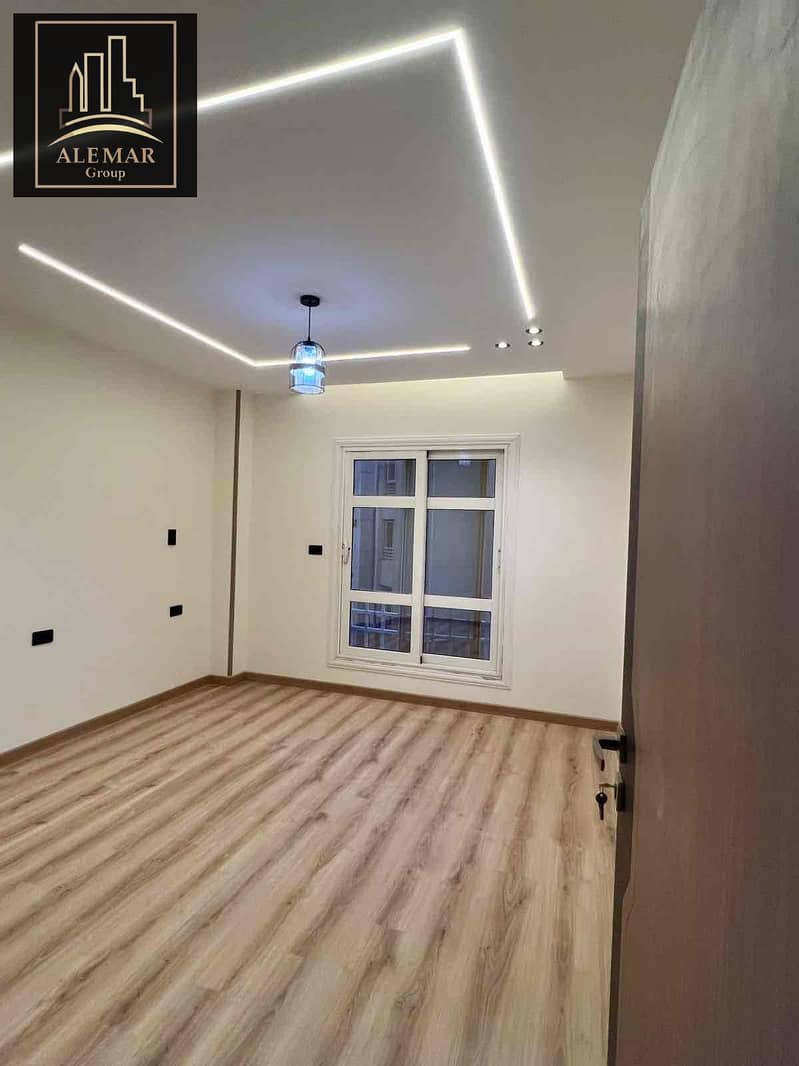 5 c6d73080-1e37-45ec-8f03-4a2da5d40d62. jpg