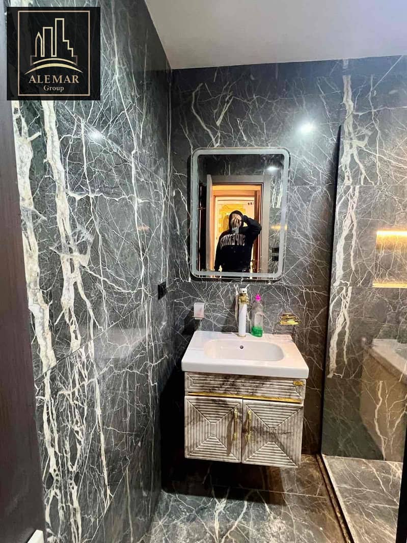 9 7227b3c4-f9e2-4293-b2e5-81c41dd42ace. jpg