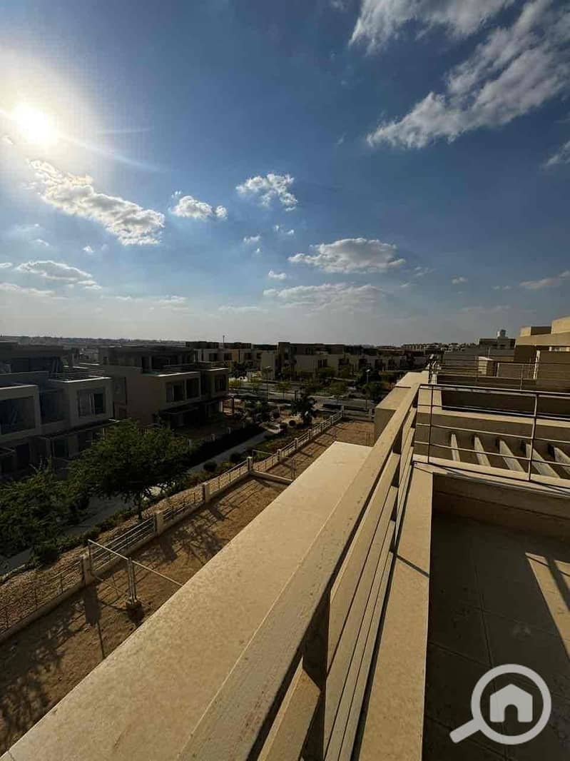 11 034dbb59-cfac-4fd1-b333-e7c35844177e. jpg