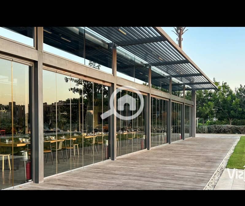 11 5e45750d-2c57-436e-b989-1bc55f649627. jpg