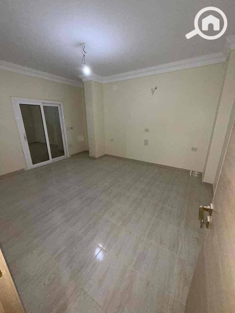 6 60ee21a1-997d-4d3c-9dcb-f9994870d01d. jpg