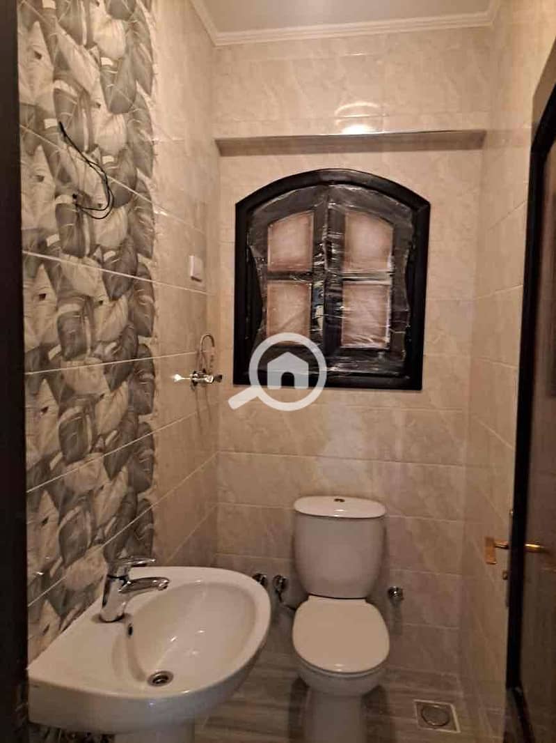 18 88a6c956-12e6-40ac-ab86-47a18de4556f. jpg