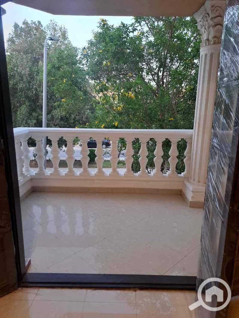 22 e01e5657-e088-483b-8673-a91cda8cdbf6. jpg