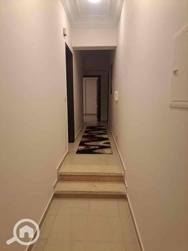 26 4c4152c7-1fad-4323-88d7-12432aeeb4db. jpg