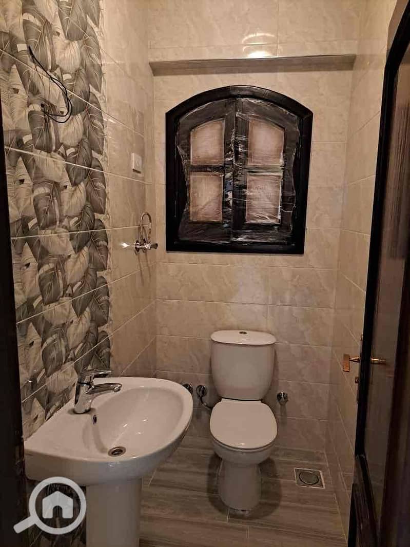 36 664a4f81-2df3-46b7-9028-f58df0f0bbdf. jpg