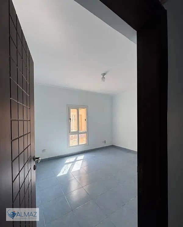 7 WhatsApp Image 2025-10-22 at 10.50. 33 AM. jpeg