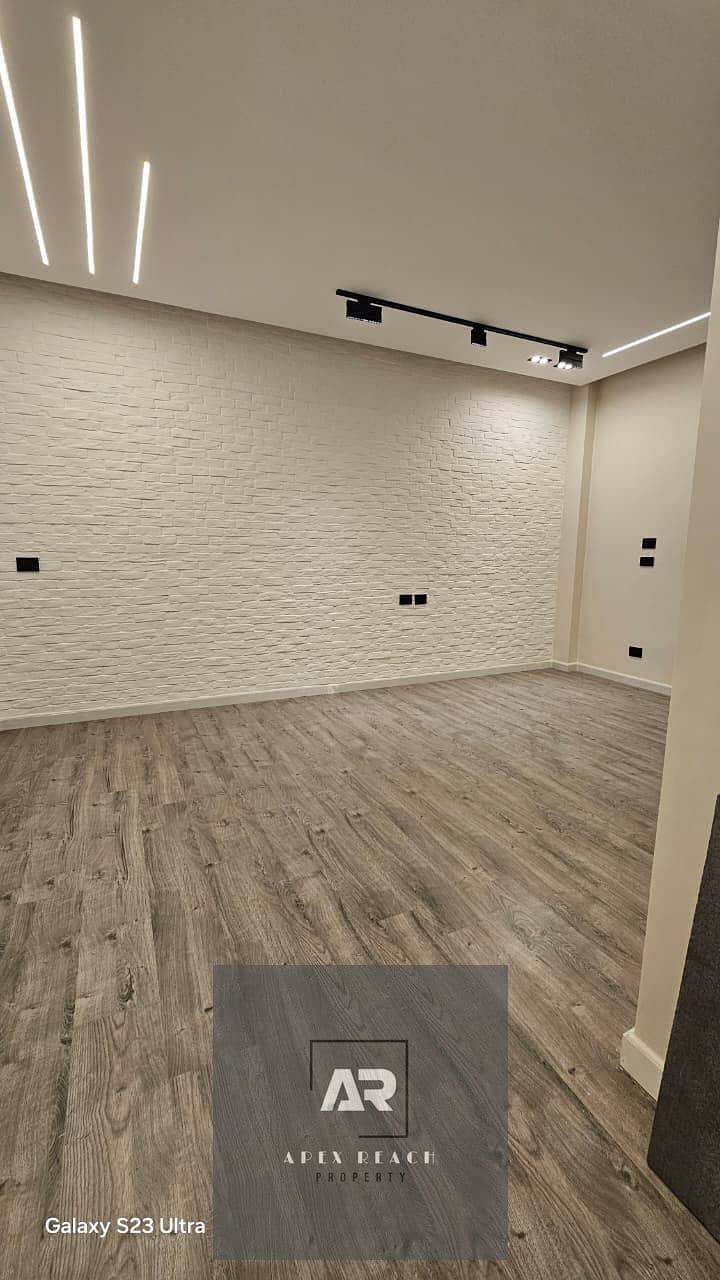 10 WhatsApp Image 2026-01-11 at 5.31. 20 PM. jpeg