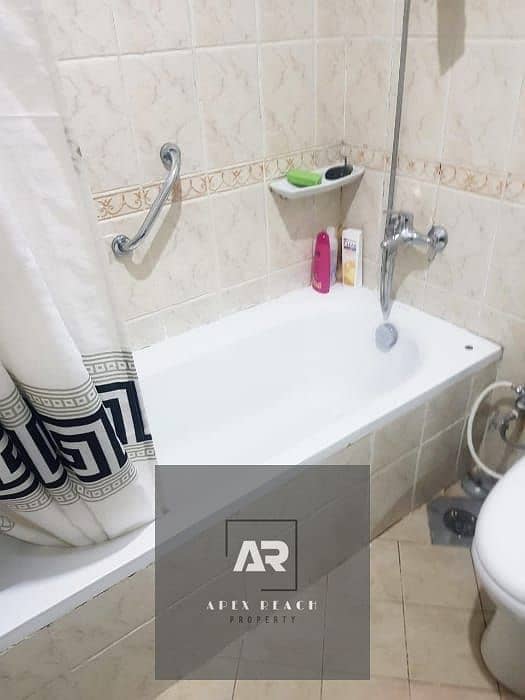 9 WhatsApp Image 2025-11-18 at 22.39. 08 (1). jpeg