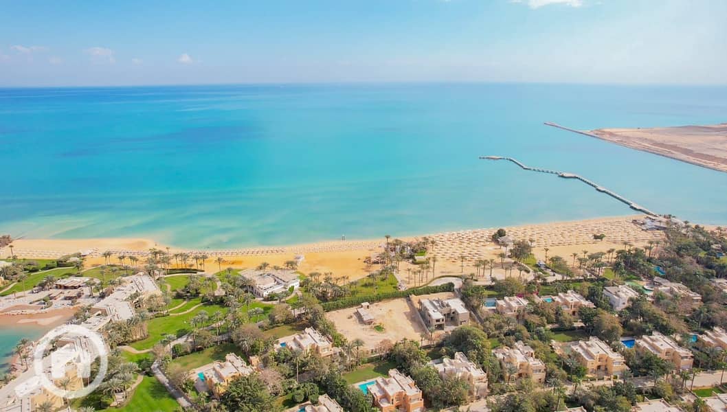 6 4848d60c-40f1-4cd6-a949-967aaee46b9d. jpg