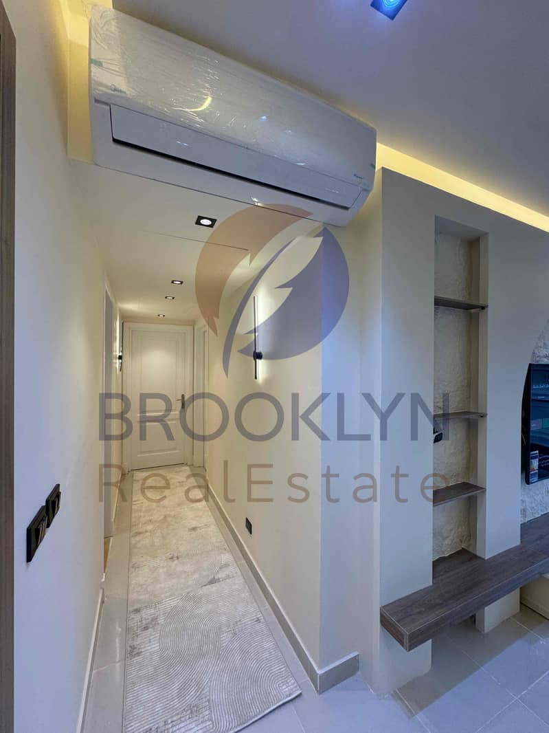 2 ebc27ab6-942f-477c-8d7d-0b058433c8df. jpg