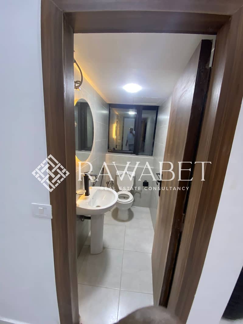 8 d9f97858-9cee-47ee-b898-948d973b446b. jpeg