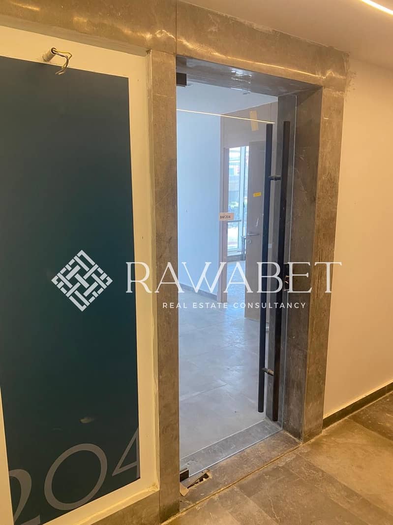 5 9e711cfc-4863-4c72-92d4-abb4ec330c4f. jpeg