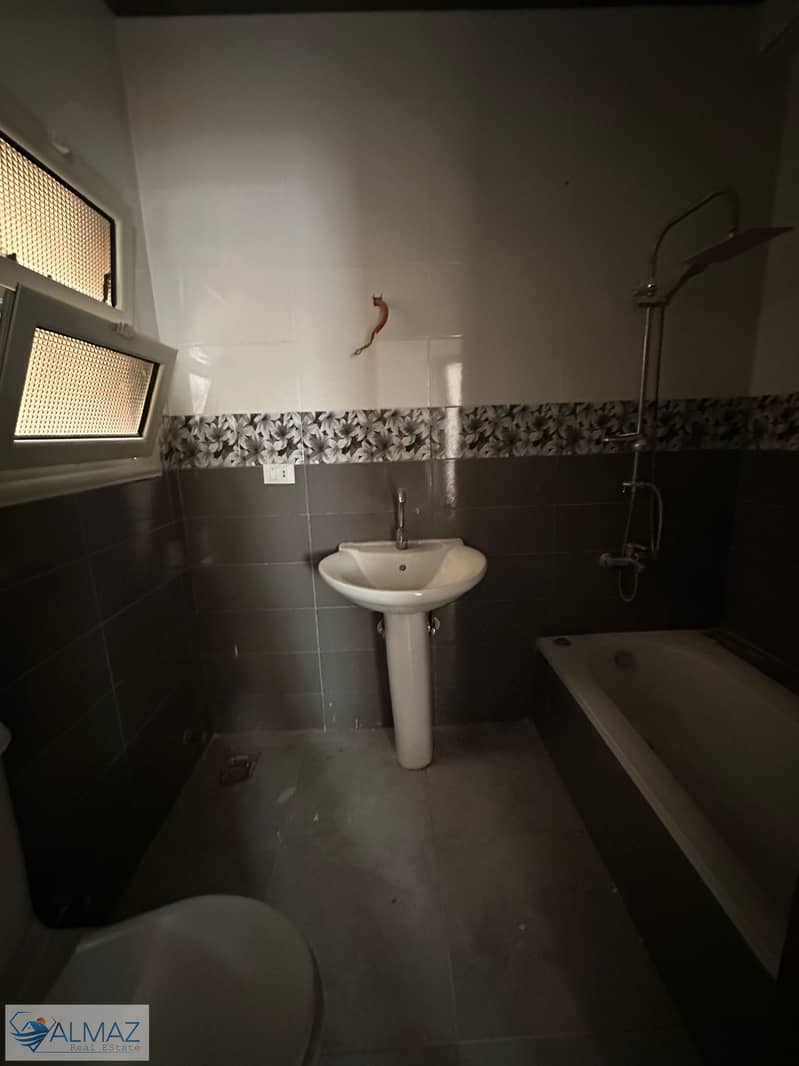 8 WhatsApp Image 2026-01-14 at 3.46. 05 PM. jpeg