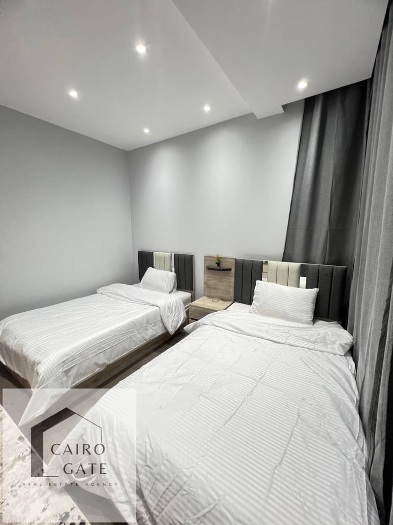 15 WhatsApp Image 2025-09-07 at 21.25. 48_e9c03cb8. jpg