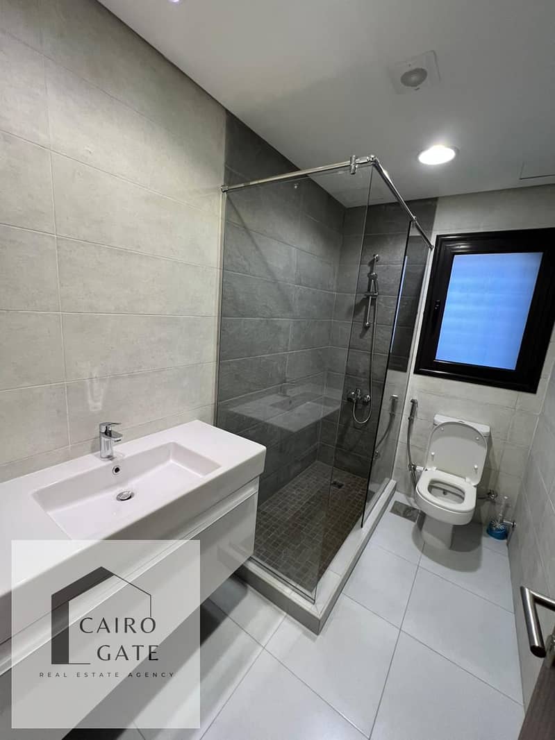 9 625f1538-f3ca-41d7-880d-ceeb9e7afe03. jpg