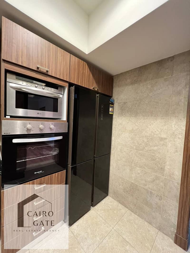 11 87812596-f4c8-4ab8-a334-8ee4f091c3d2. jpg