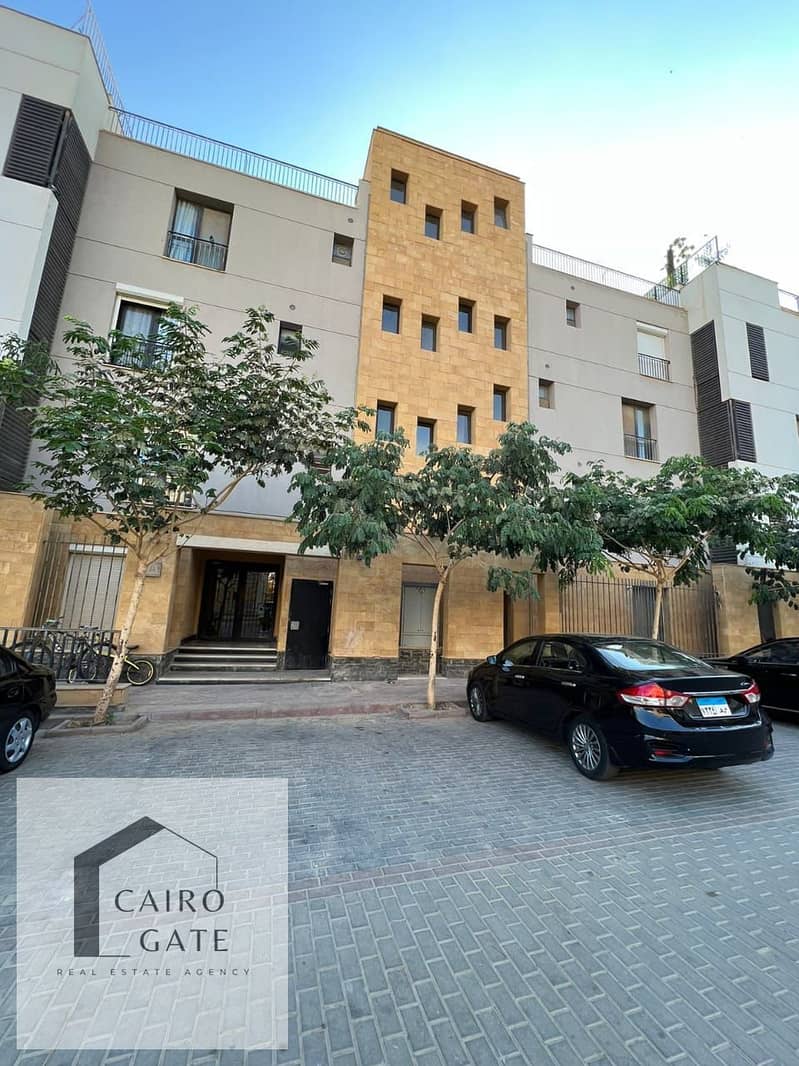 18 f6161ee0-3ead-4a99-9789-65adc352d0c5. jpg