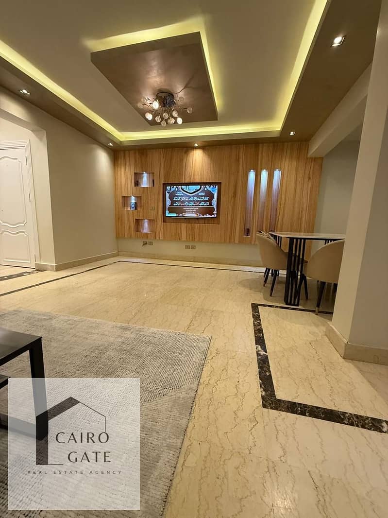 7 cc0302ea-1c04-496e-bdad-aa39105e842b. jpg