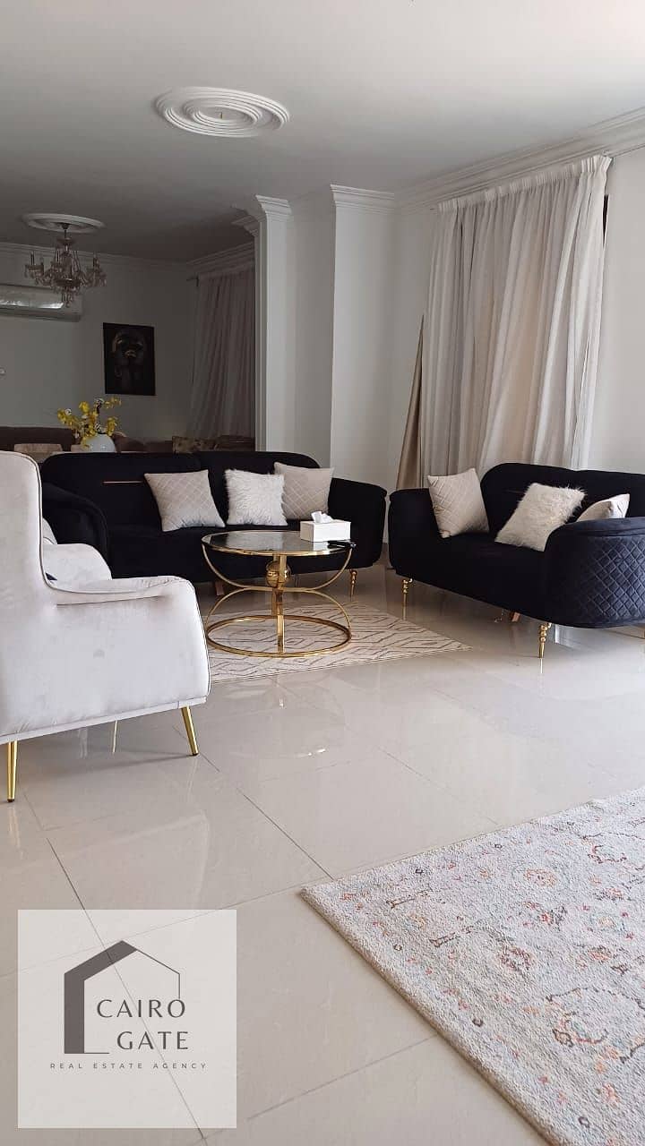 2 b1263bae-4e15-42e7-aa1f-300b0b3a1e75. jpg