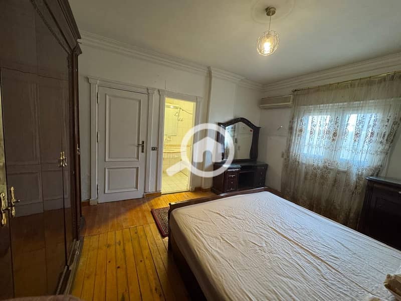 7 9f005a30-7149-49c0-a72c-1c6c3eb66d3e. jpeg