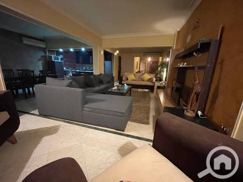 3 bd6f5fa2-7255-4144-b469-7aec1a8ecf04. jpeg