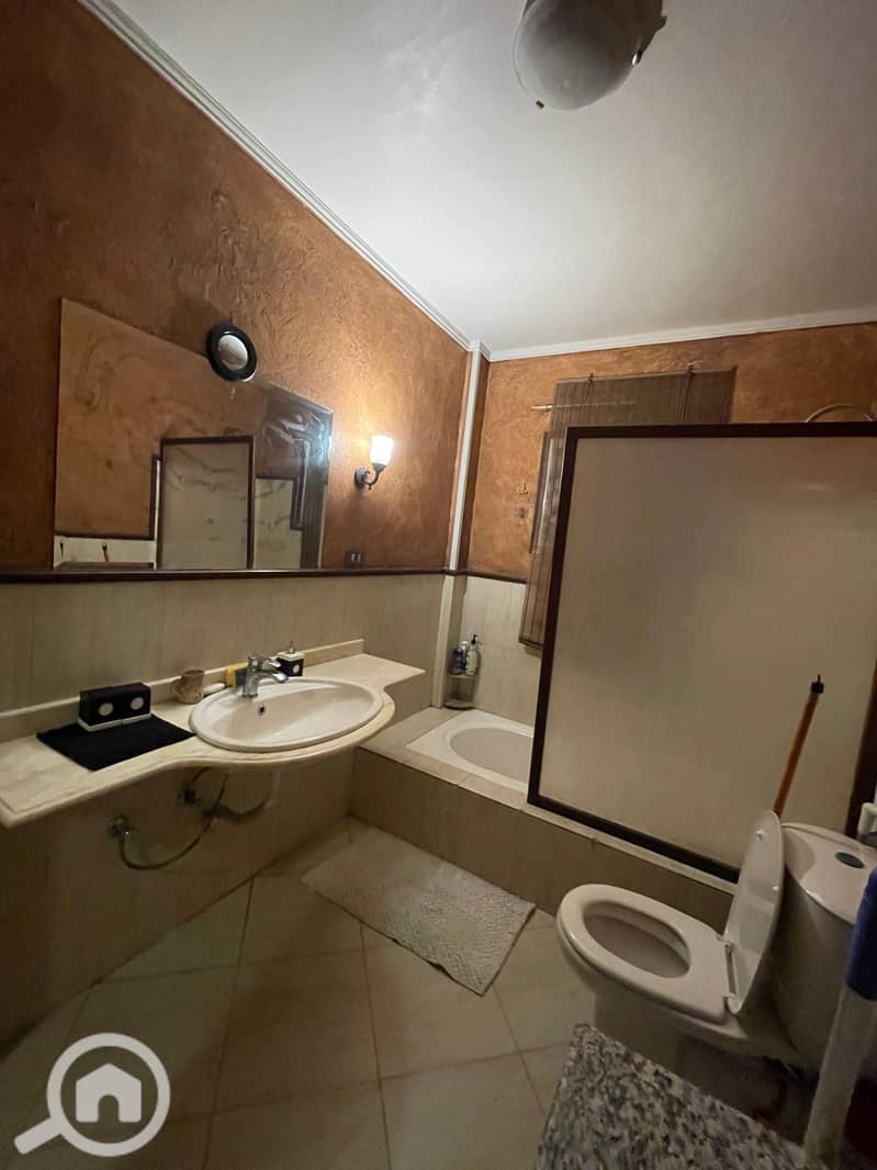 11 c6af9816-75e2-45b4-a0dd-7926becaf8b3. jpeg