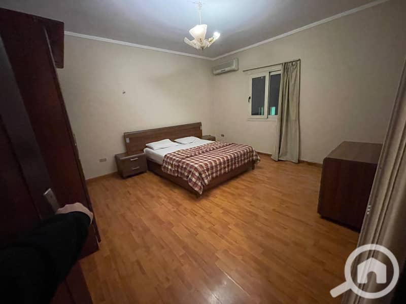 12 2f836763-1169-4e06-b435-50553a23d25f. jpeg