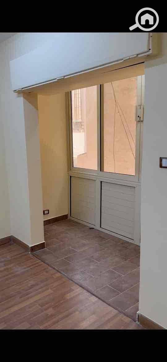 9 cc8e95fb-4862-4747-8da5-f15cc3848641. jpg