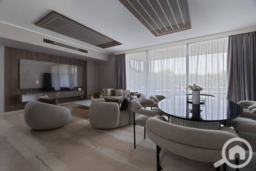 4 IMG_3177-Edit. jpg