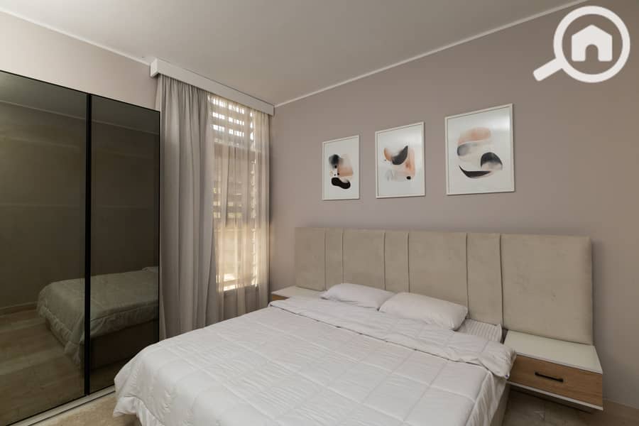 6 IMG_3198-Edit. jpg