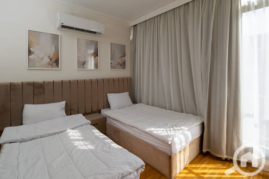 14 IMG_3306-Edit. jpg