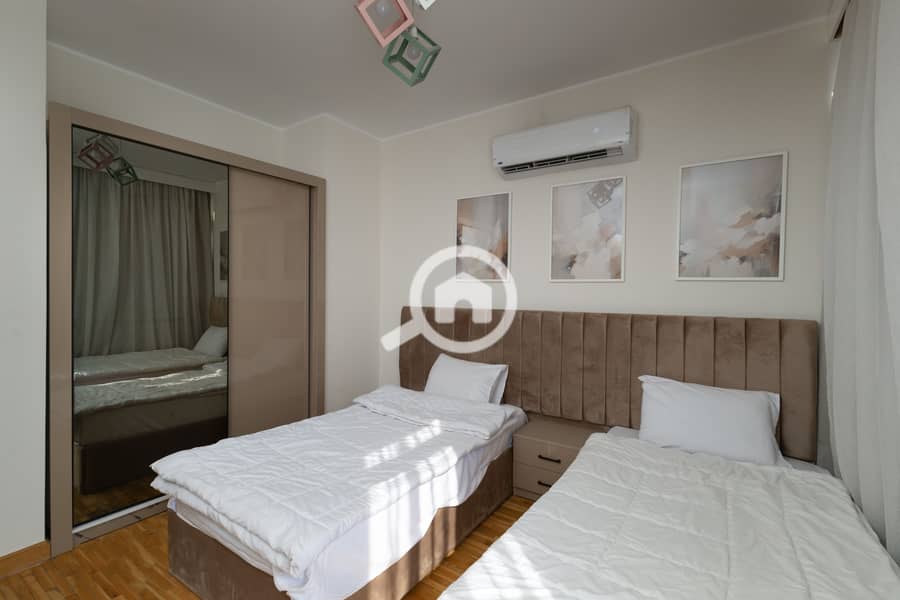 15 IMG_3313-Edit. jpg