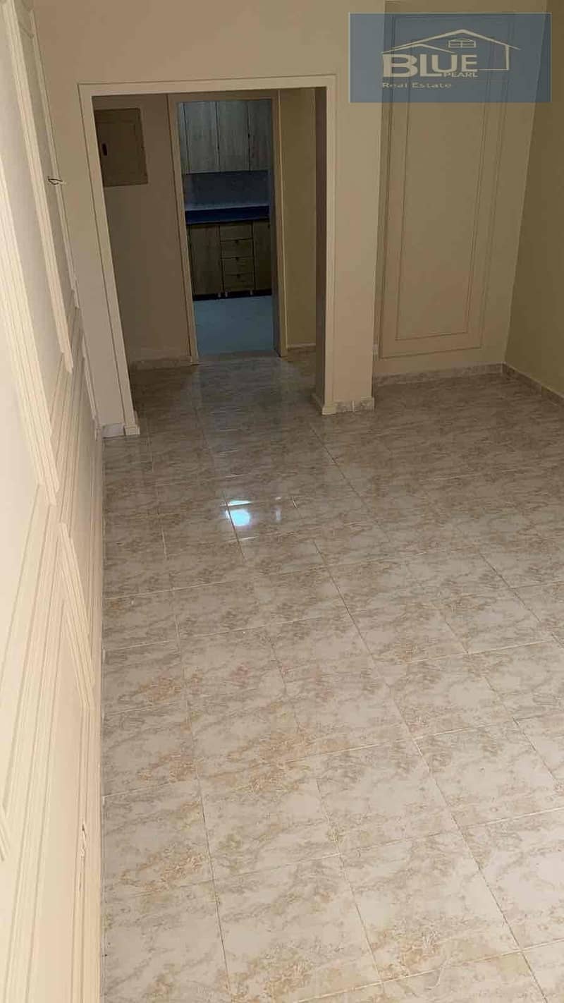 12 3ebcde9b-7ca4-4262-991d-18e1473d74a4. jpg