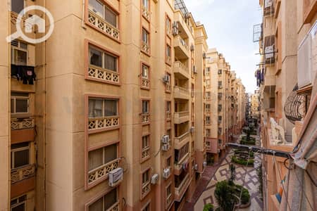 شقة 3 غرف نوم للبيع في سموحة، الإسكندرية - 1. jpg