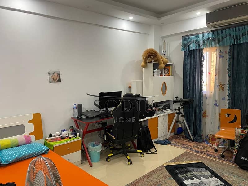 9 ad019955-3d30-47ac-9d9f-beb5d136d90a. jpg