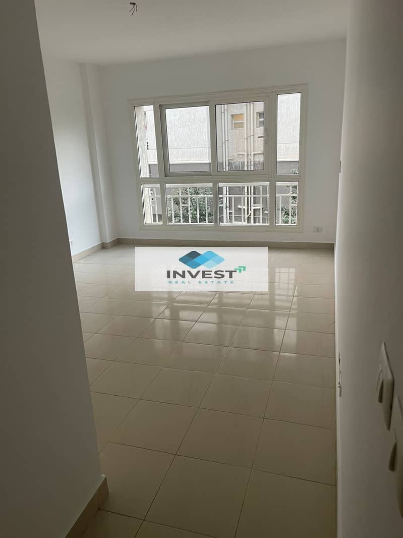 7 motion_photo_1394646713783969267. jpg