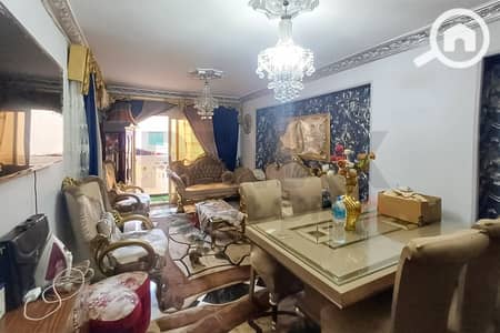 فلیٹ 3 غرف نوم للبيع في سابا باشا، الإسكندرية - 1. jpg