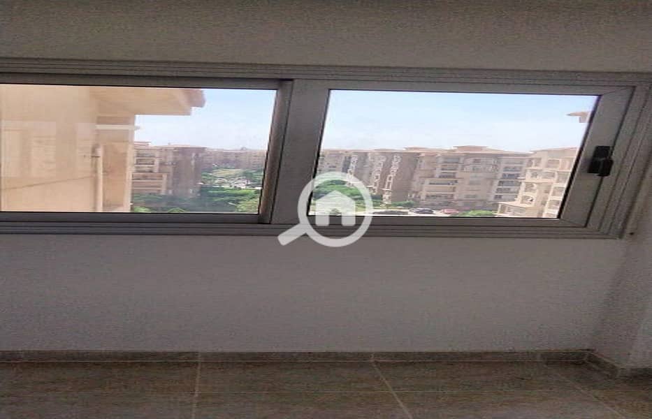 6 4efef312-6b8e-42ed-9656-9f96680b2a97. jpg