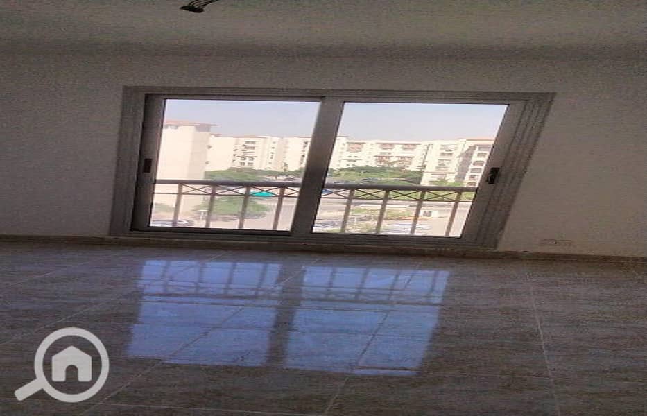 9 9baddeeb-78e0-4303-93b1-7413c7ec8347. jpg