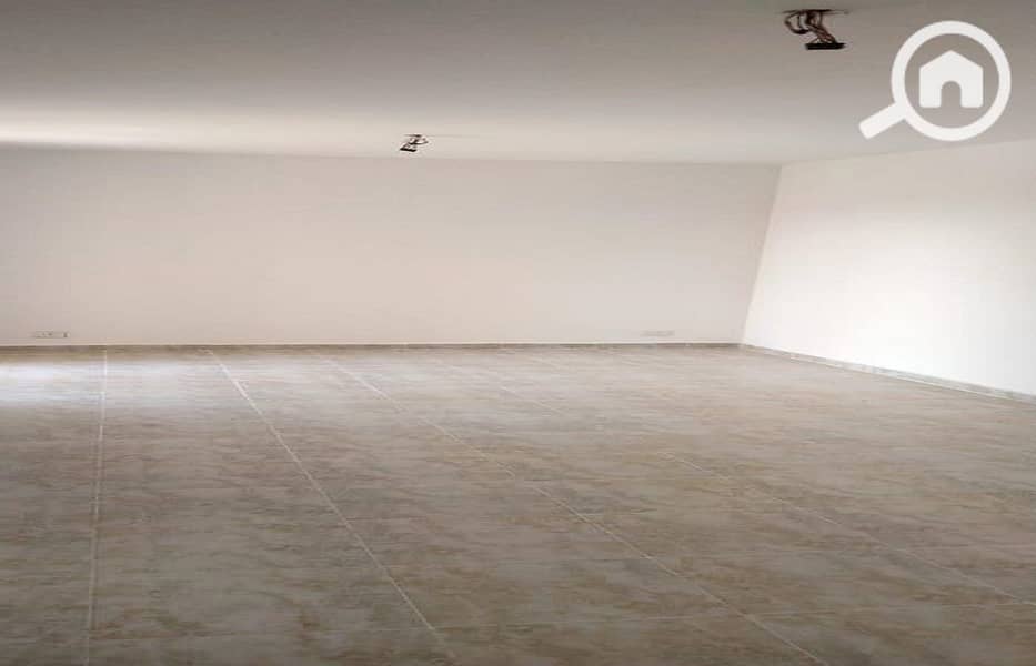 12 f5ca68d2-e116-4966-88b6-afca95fccc60. jpg