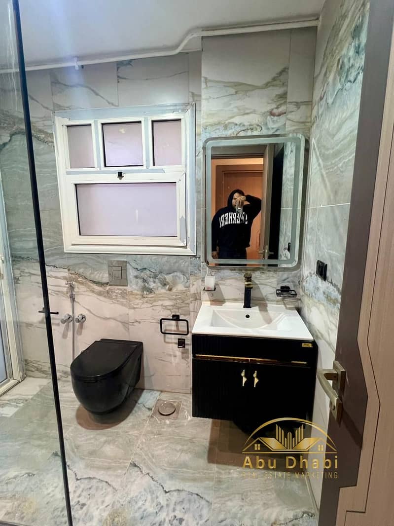 7 96aa96d0-6d21-499b-9a26-7f6954843e3a. jpg