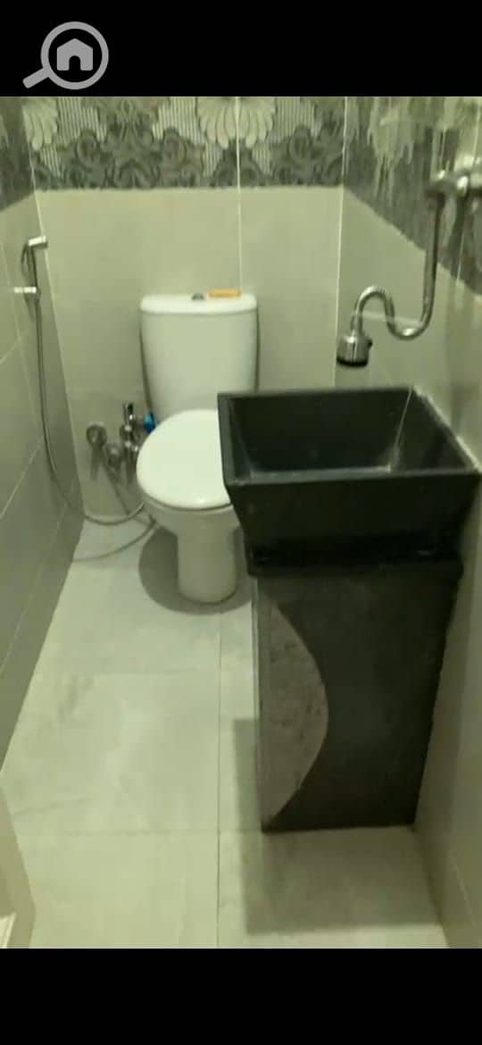 2 0bc18598-59bd-49a1-8a23-fd09c9b08635. jpg