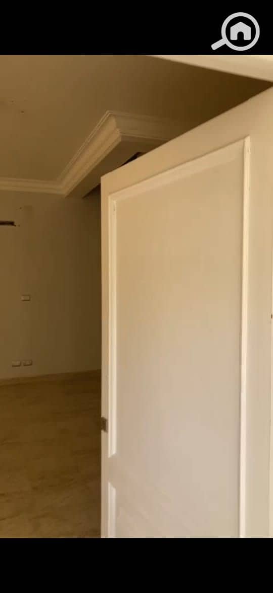 6 a4bb8052-2b69-4ebb-b803-014aa055baec. jpg