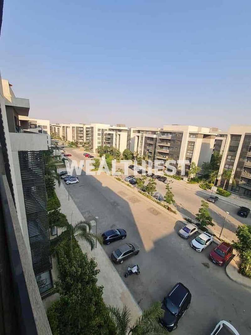 2 a9bfd11d-dcd3-49cd-a2bd-272edcbf843d. jpg