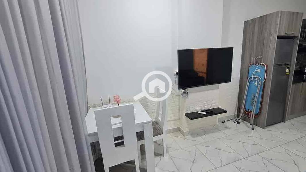 3 99f090a6-bb6c-4538-b42e-b97d1f9f85ab. jpg