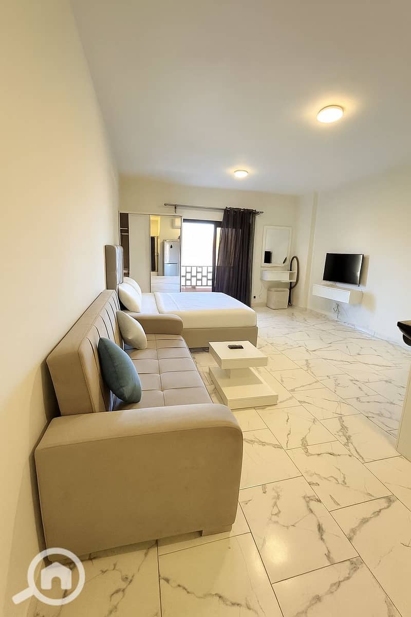 2 59F8AC28-B658-4924-B487-626701E7FE06. png